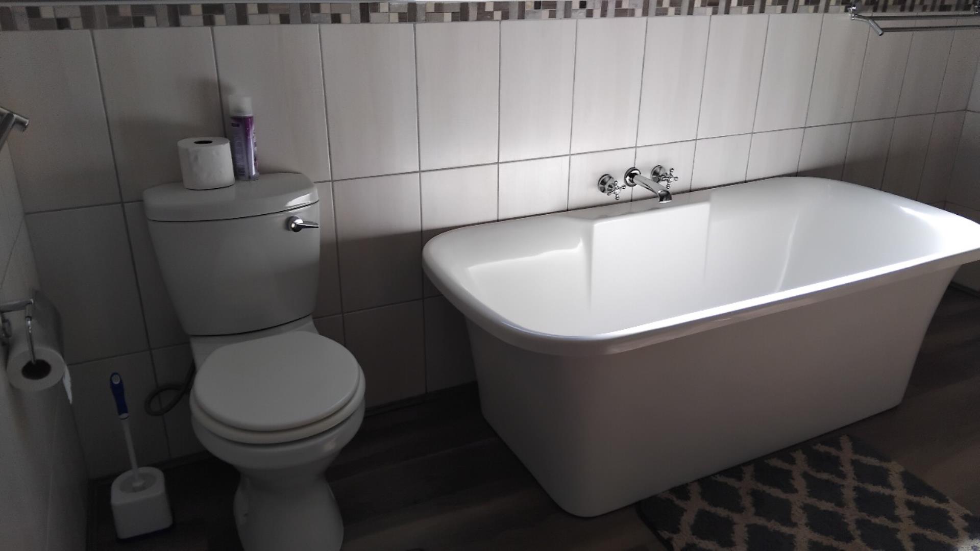 753687_17.jpg