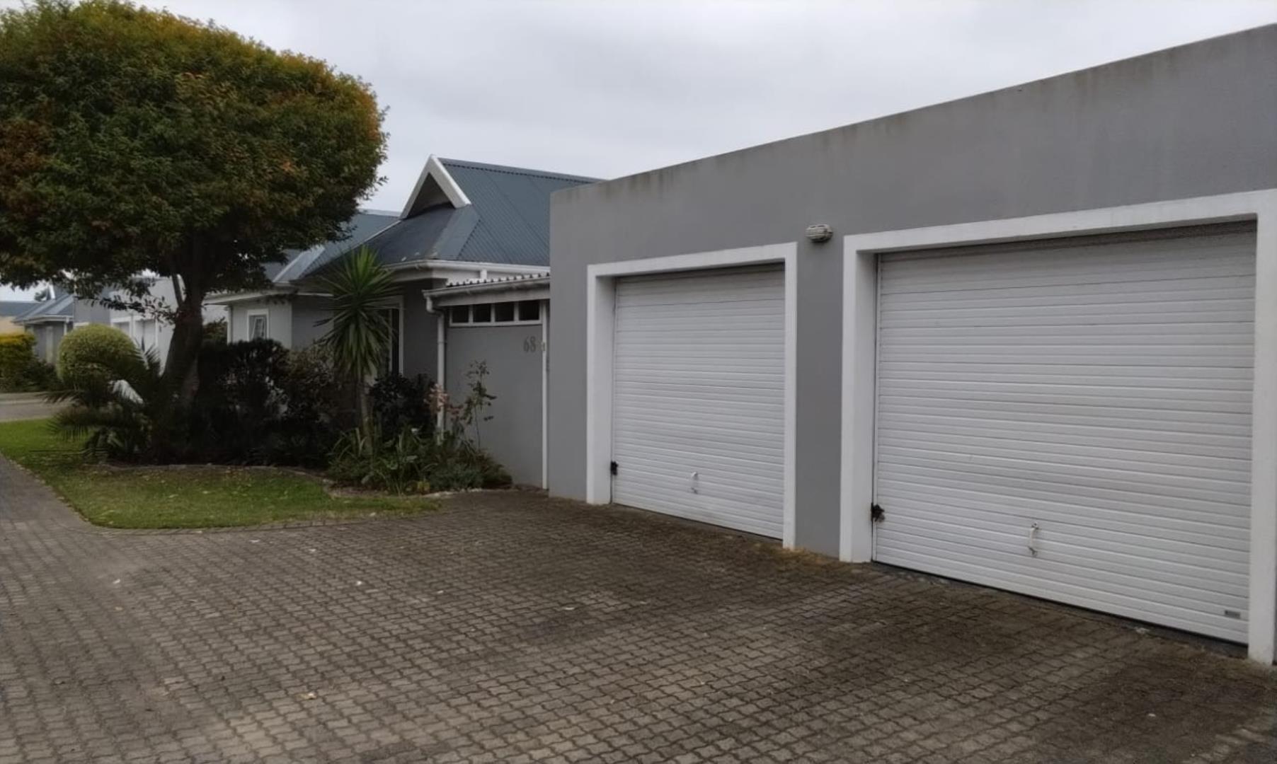 2 Bedroom House for Sale - Western Cape