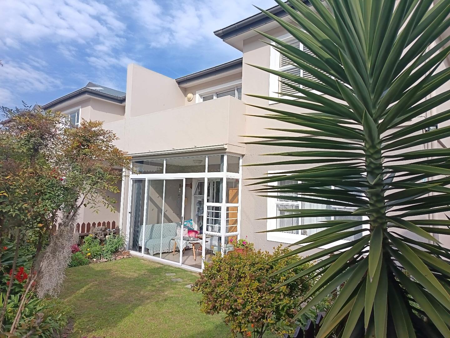 2 Bedroom Townhouse for Sale - Western Cape