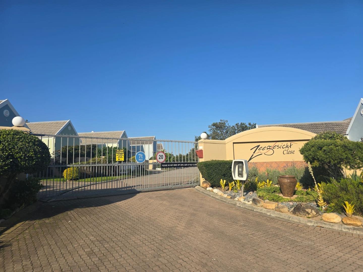 3 Bedroom Townhouse for Sale - Western Cape